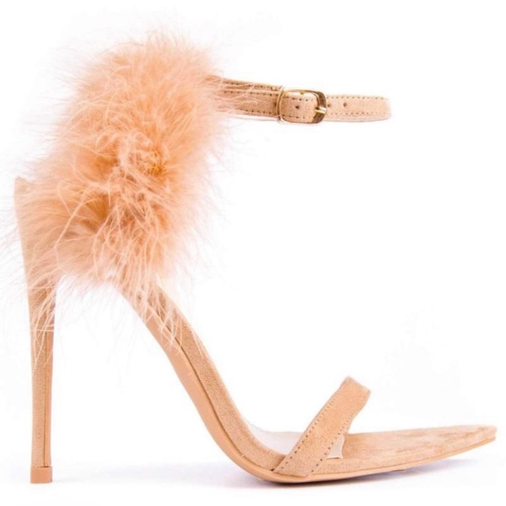 Hot 🥵 FUR OPEN TOE SANDAL HEELS
